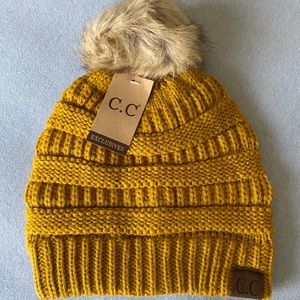 C.C. Beanie NWT